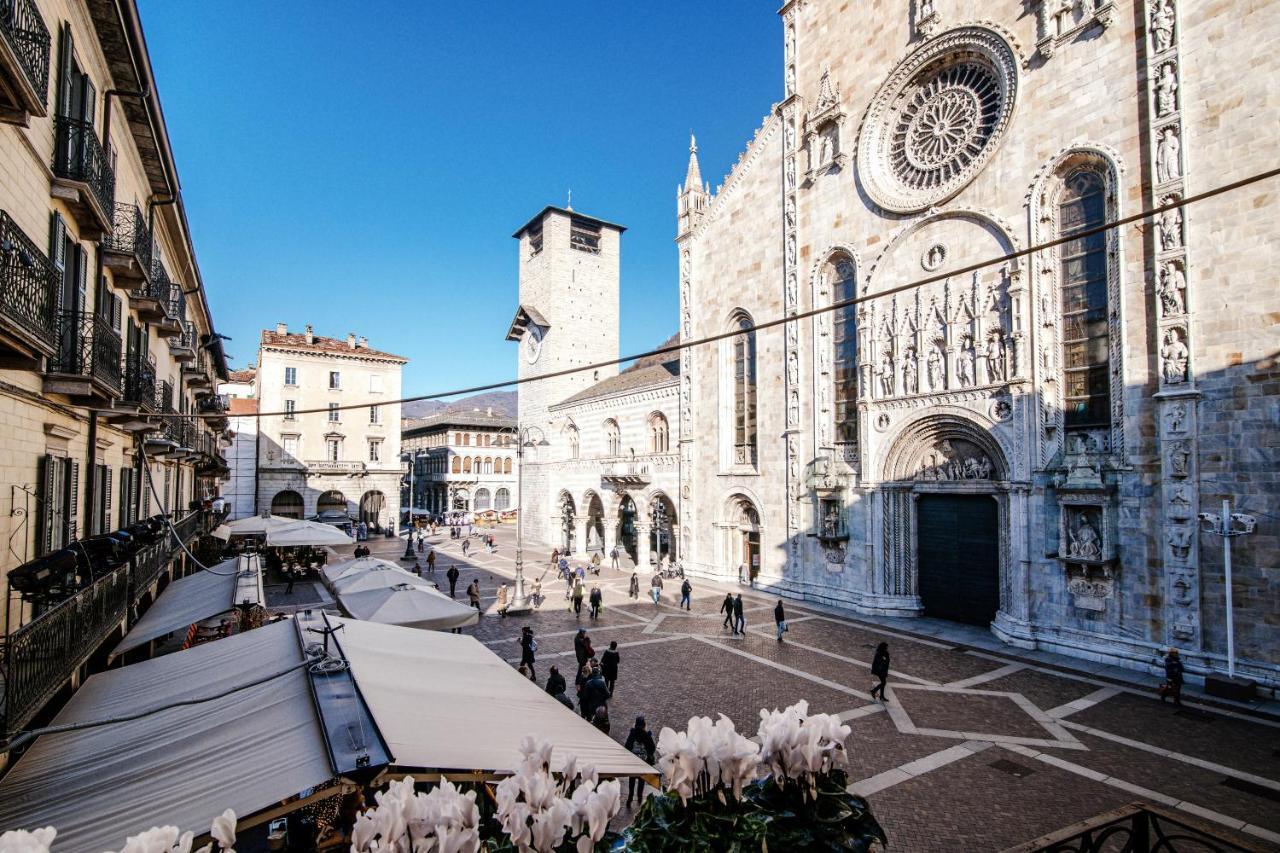 La Finestra Sul Duomo - The House Of Travelers Apartamento Como Exterior foto