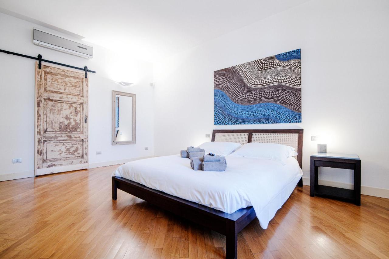 La Finestra Sul Duomo - The House Of Travelers Apartamento Como Exterior foto